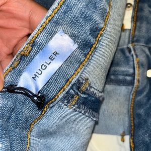 size 38 too small for me
Never worn only tried on once. 
Original price  $950